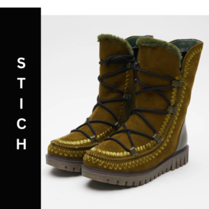 A pair of boots with laces on them.